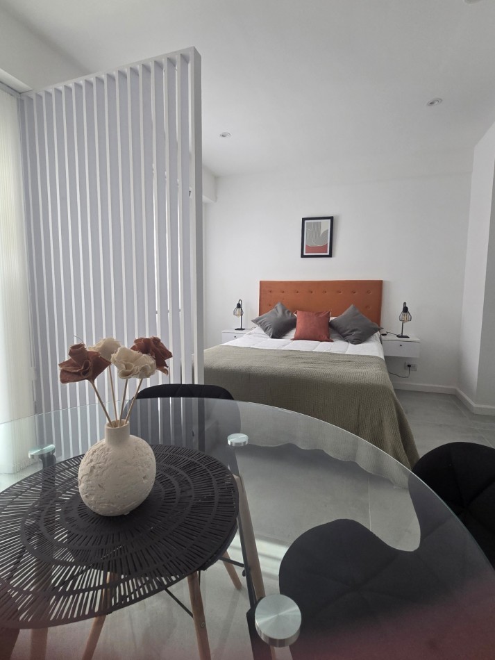 Venta departamento 1 ambiente Plaza Colon