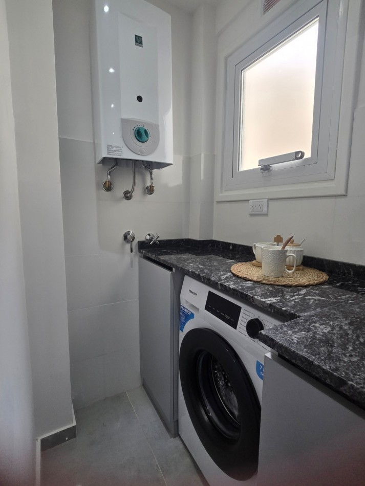 Venta departamento 1 ambiente Plaza Colon