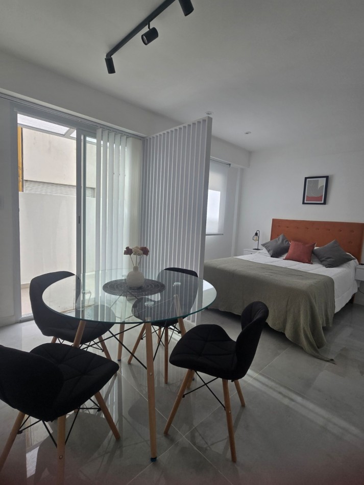 Venta departamento 1 ambiente Plaza Colon