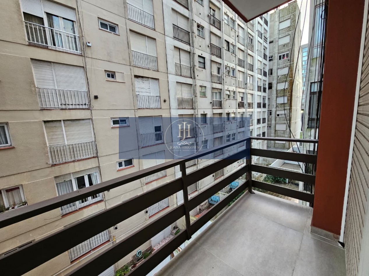 2 AMBIENTES AL FRENTE CON BALCON Y VISTA AL MAR