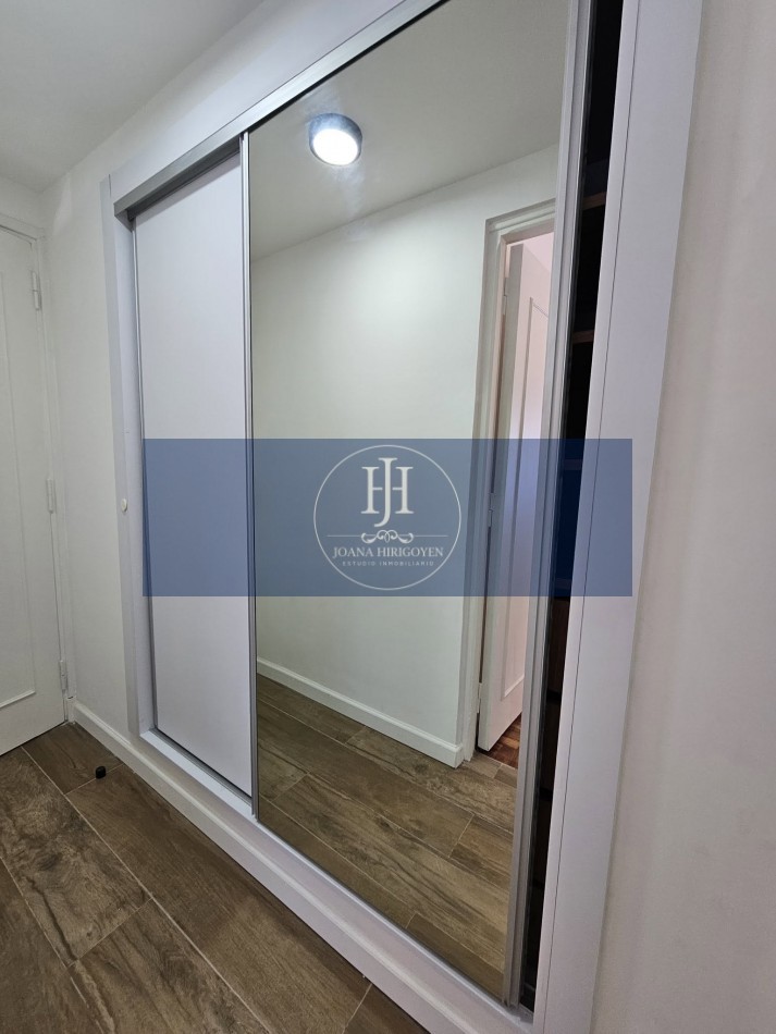 VENTA DOS AMBIENTES AL FRENTE CON BALCON Y PARRILLA PLAZA COLON