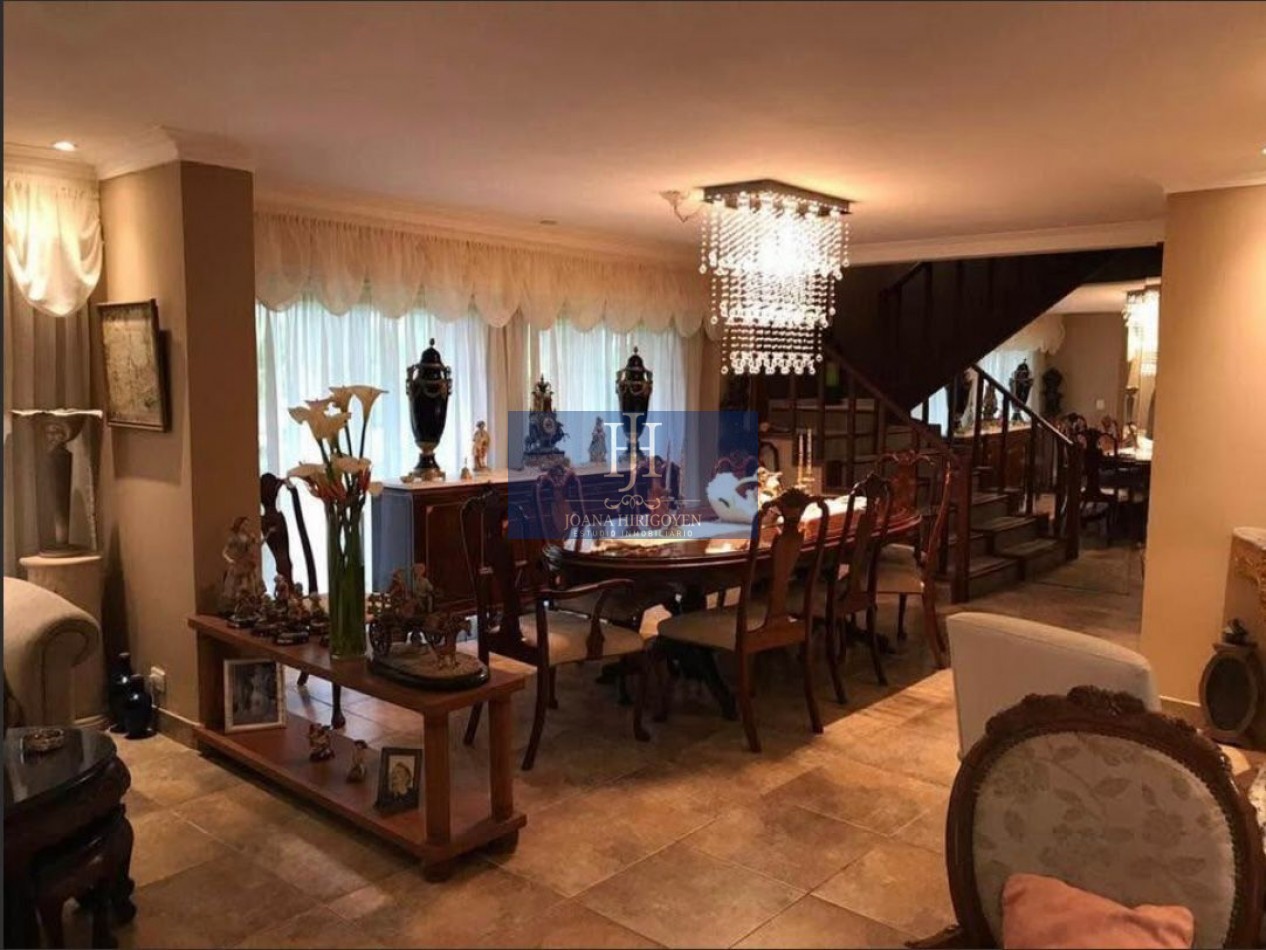 Chalet de 5 ambientes