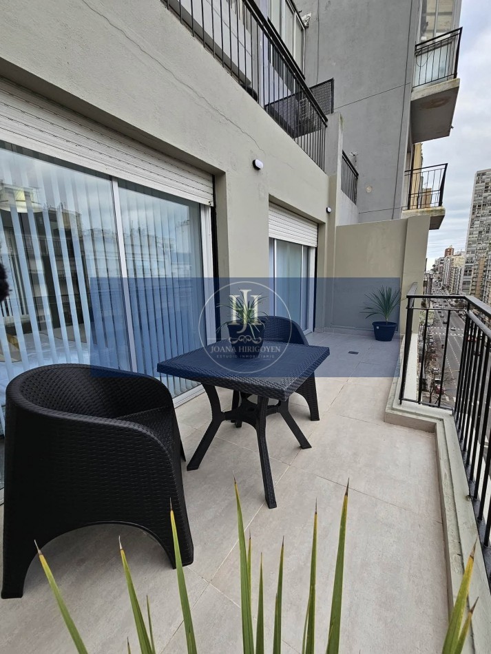 VENTA 3 AMB AL FRENTE CON BALCON TERRAZA PLAZA COLON